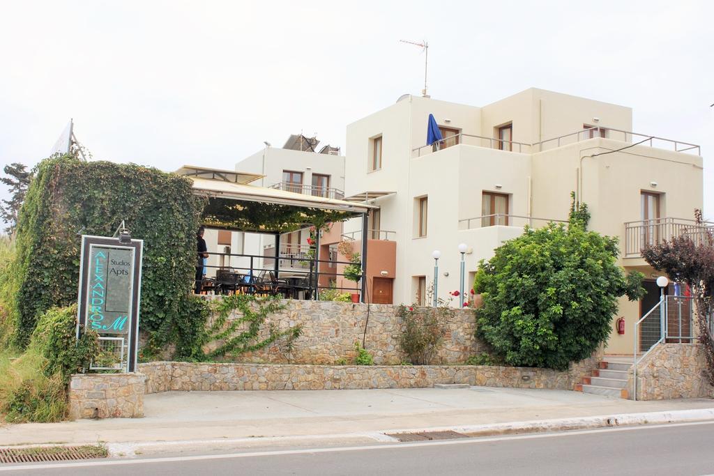 Alexandros M Aparthotel Maleme  Exterior photo