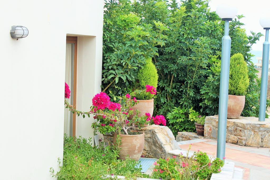 Alexandros M Aparthotel Maleme  Exterior photo
