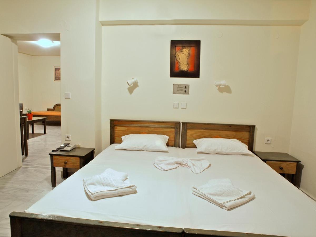 Alexandros M Aparthotel Maleme  Exterior photo